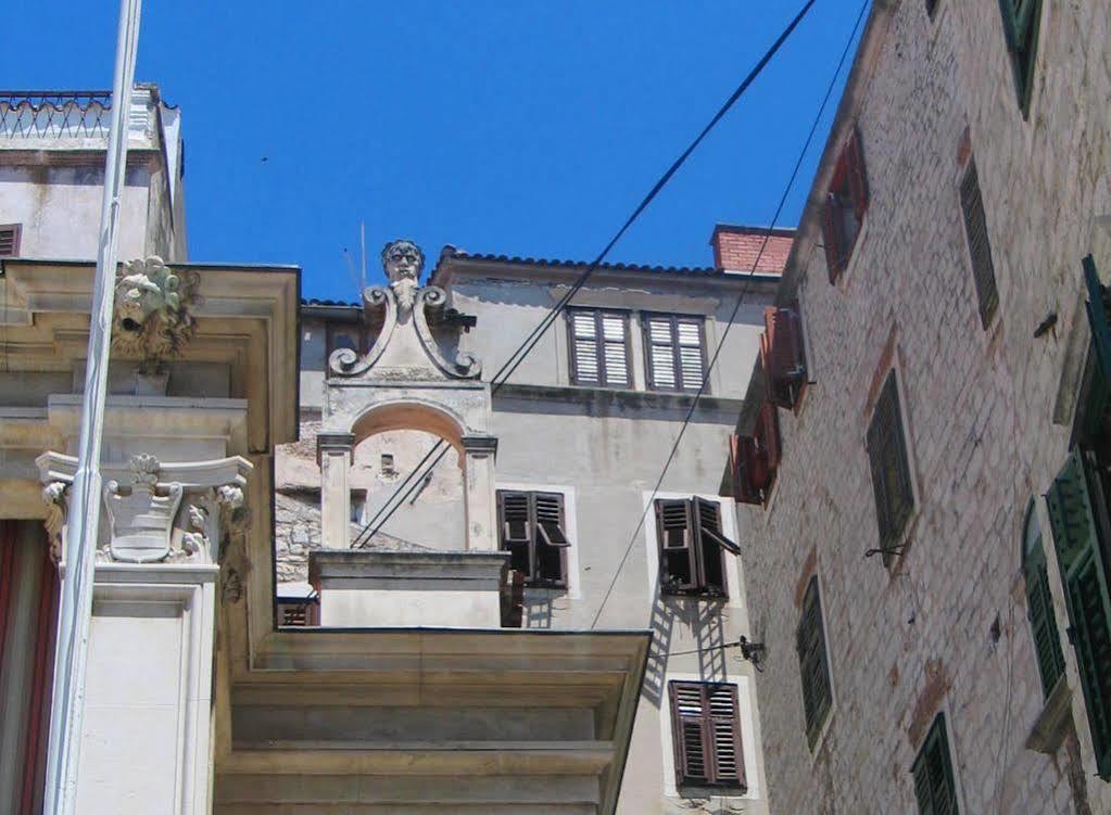 Apartment Sibenik Johnny'S Place 외부 사진